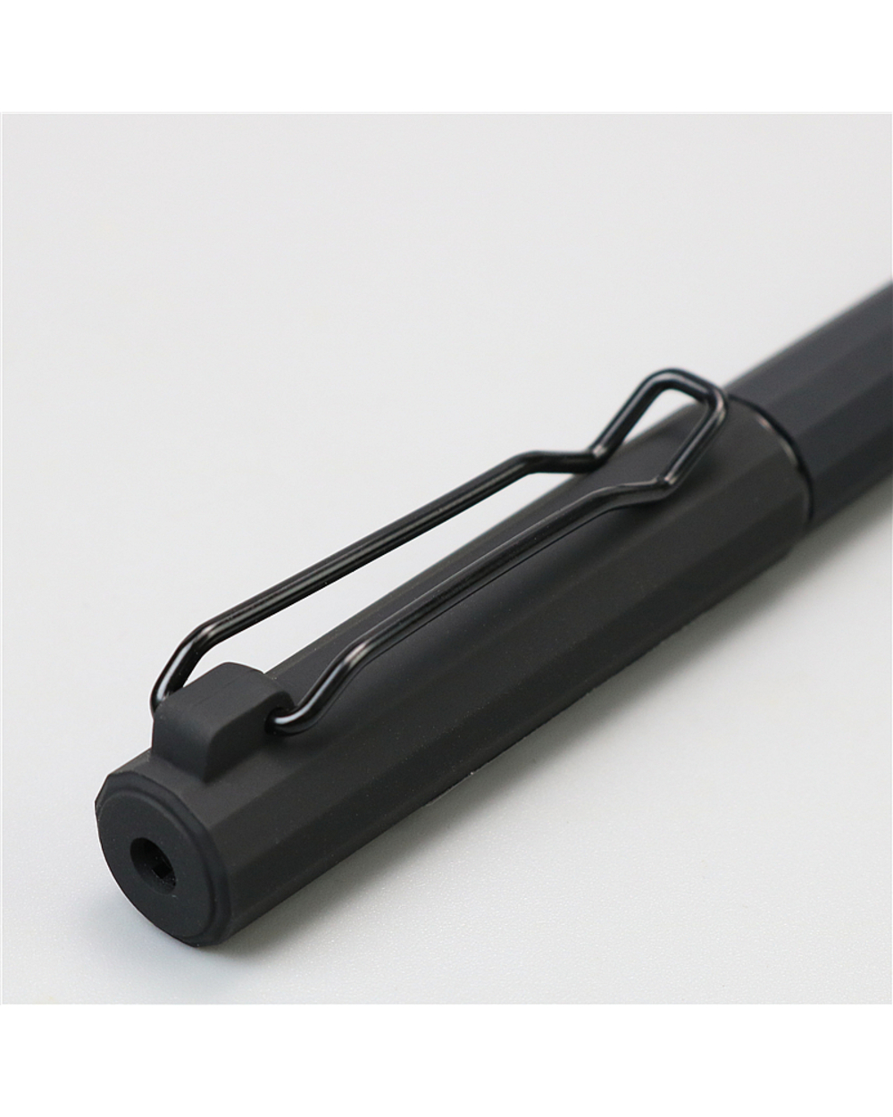 2Pcs Matte Black 0.7Mm Gel Pen Business Senior Signature Pen Simple And Beautiful Clip Office School Writing Stationery front-2