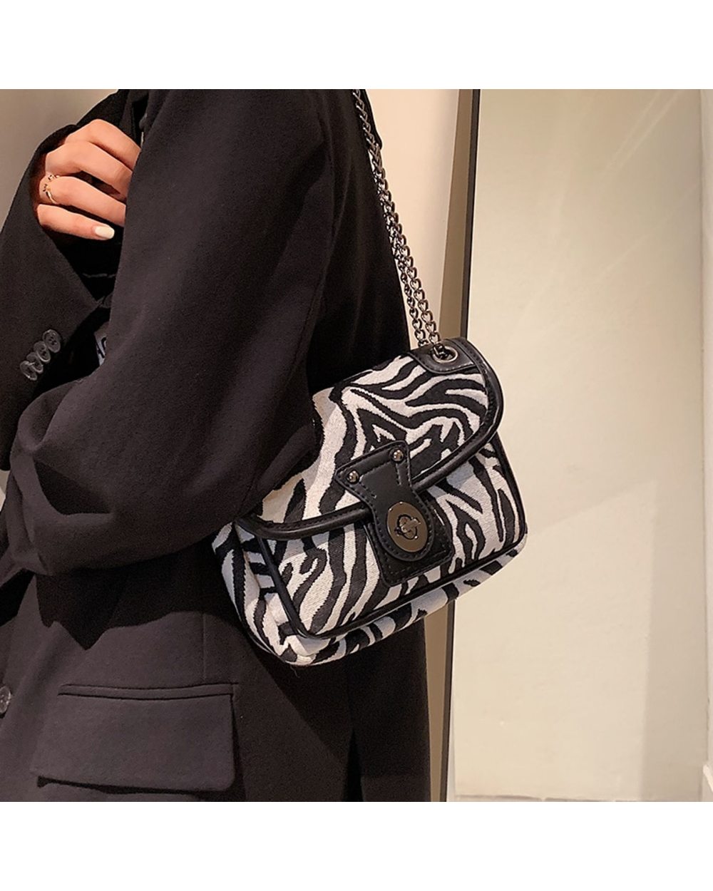 Zebra Pattern Small PU Leather Crossbody Bags front-0