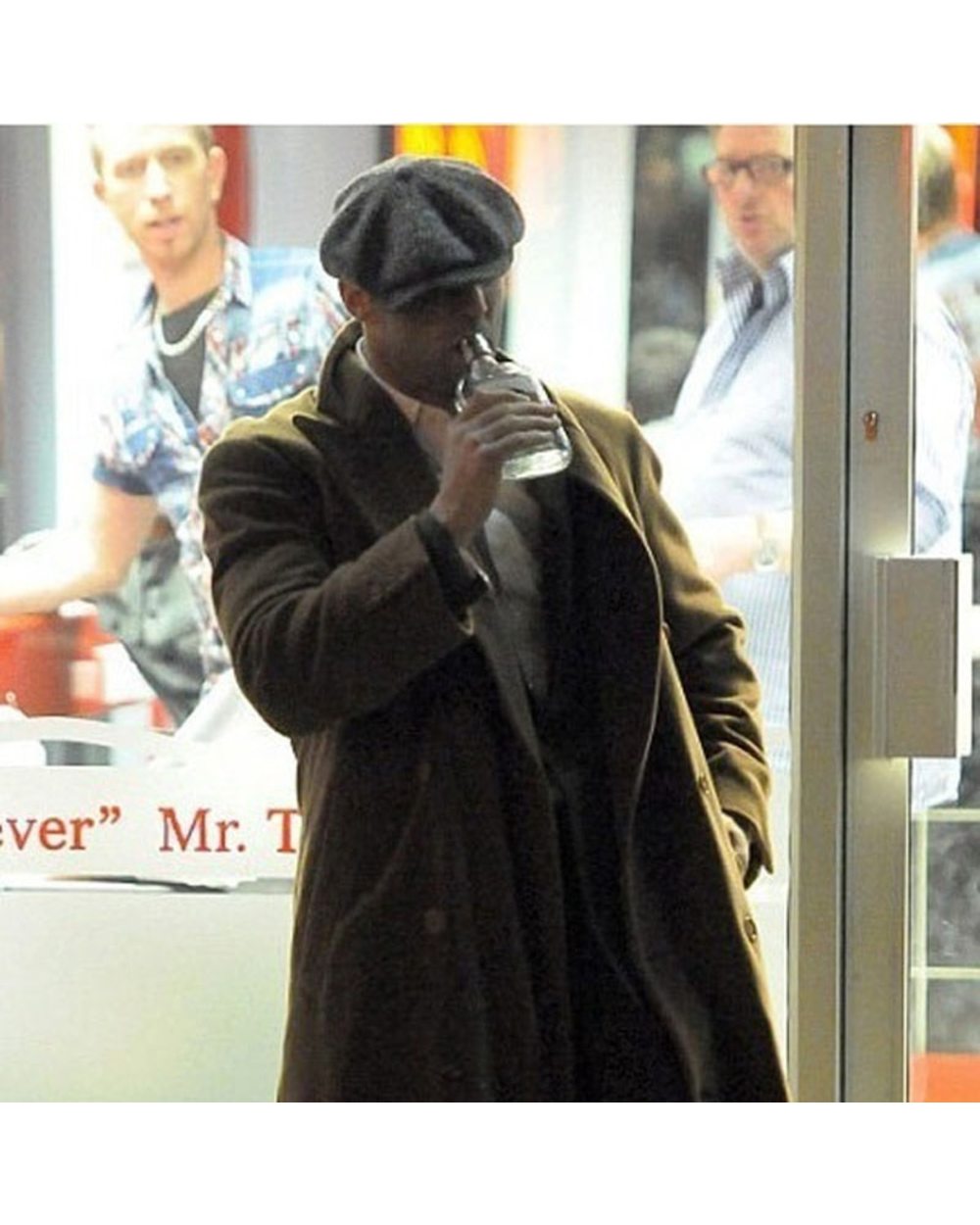 Men Retro Beret Mafia Movie Cosplay Wool Blend Vintage Herringbone Tweed Men Casual Newsboy Hat Flat Cap front-1