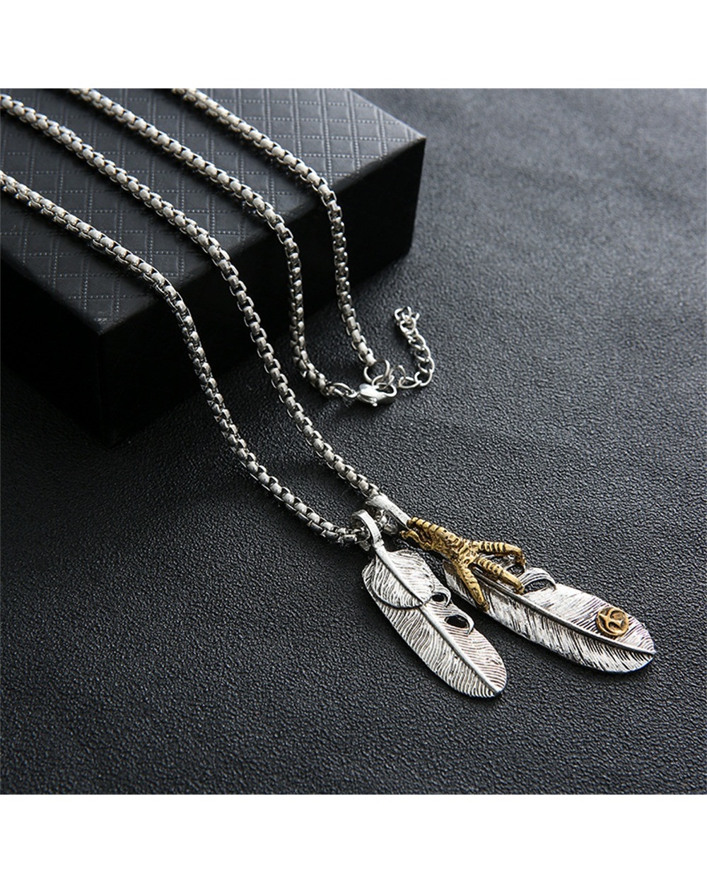Feather Necklace Stainless Steel Pendant Hip Hop Jewelry Accessories Long Chain Necklace Men Jewelry Party Decoration front-2