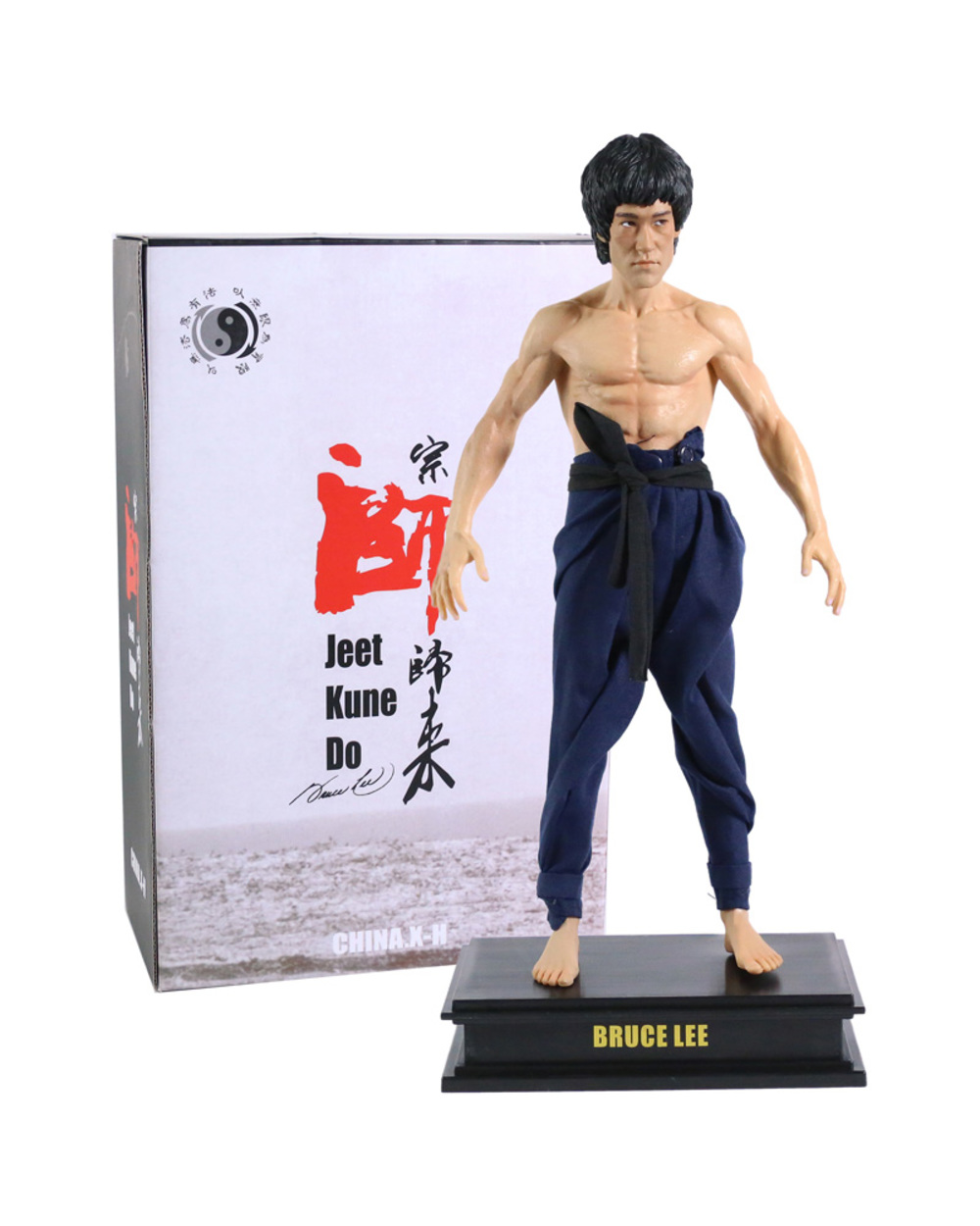Bruce Lee Jeet Kune Do Three-Headed Statue 1/6 Limited Figure front-0
