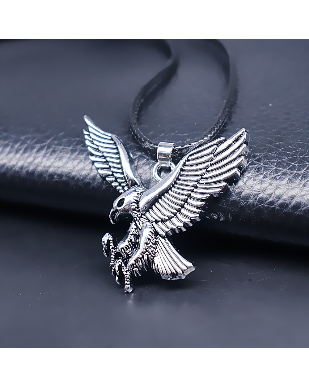 Fashion wings ferocious eagle metal pendant necklace birds animal charm mens stainless steel necklaces front-4