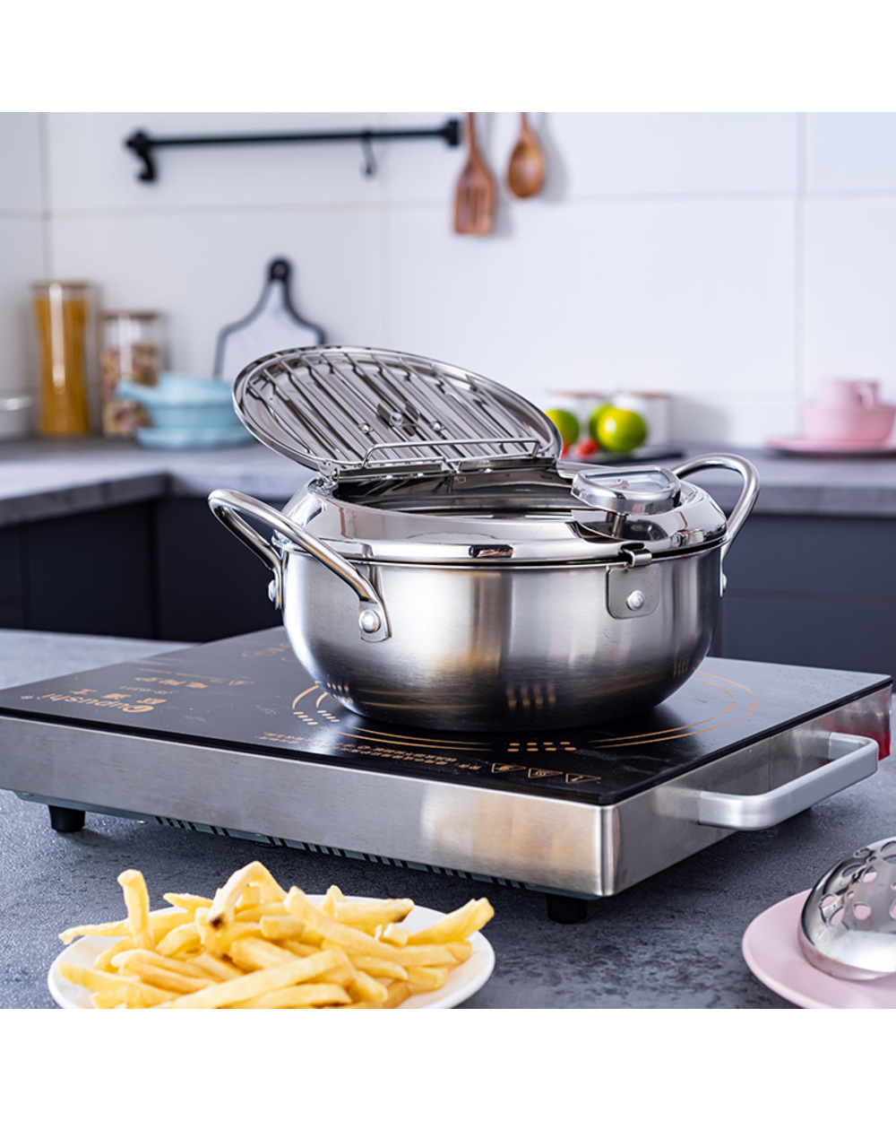 Japanese Deep Frying Pot With A Tometer And A Lid 304 Stainless Steel Kitchen Tempura Fryer Pan 20 24 Cm front-2