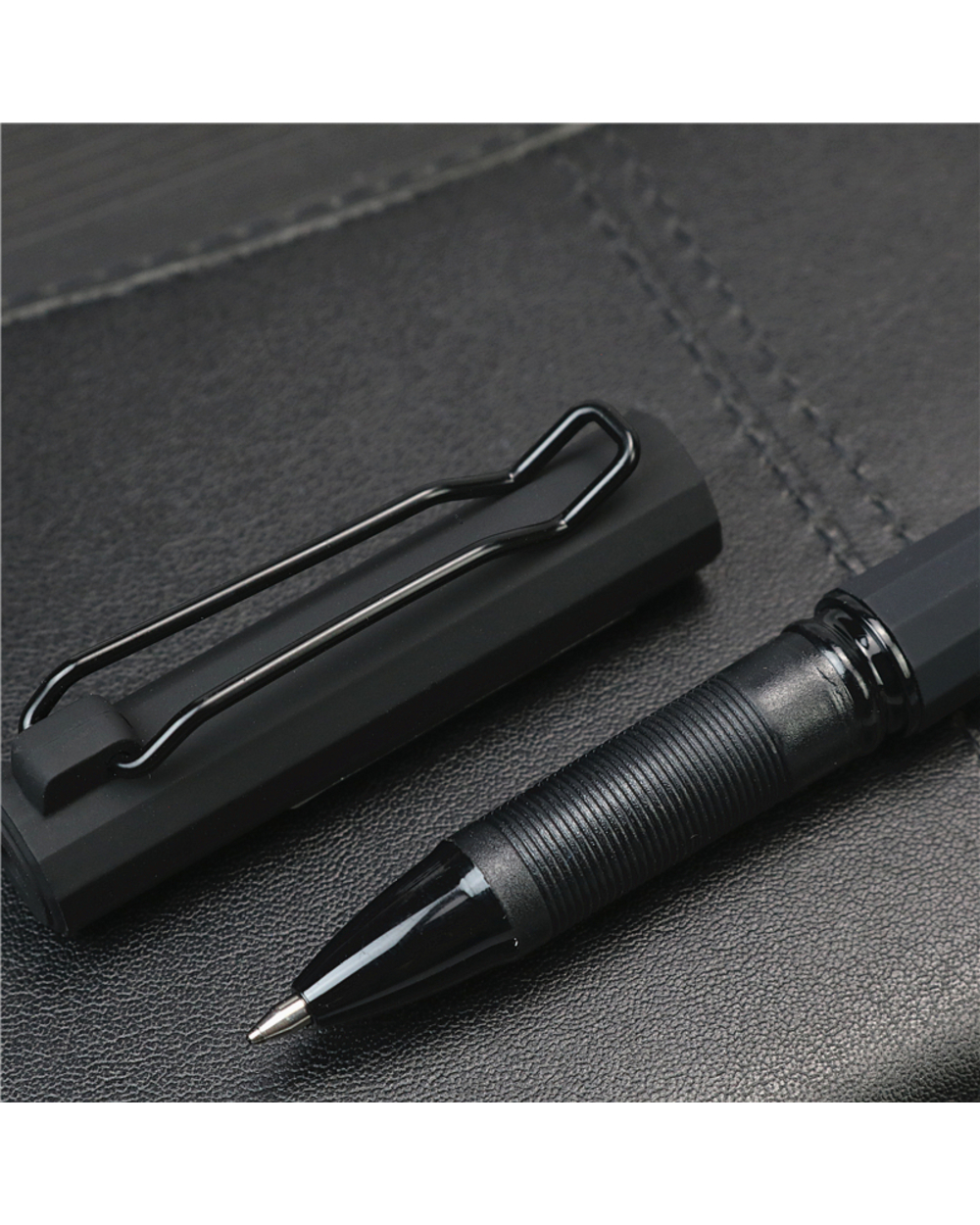 2Pcs Matte Black 0.7Mm Gel Pen Business Senior Signature Pen Simple And Beautiful Clip Office School Writing Stationery front-0