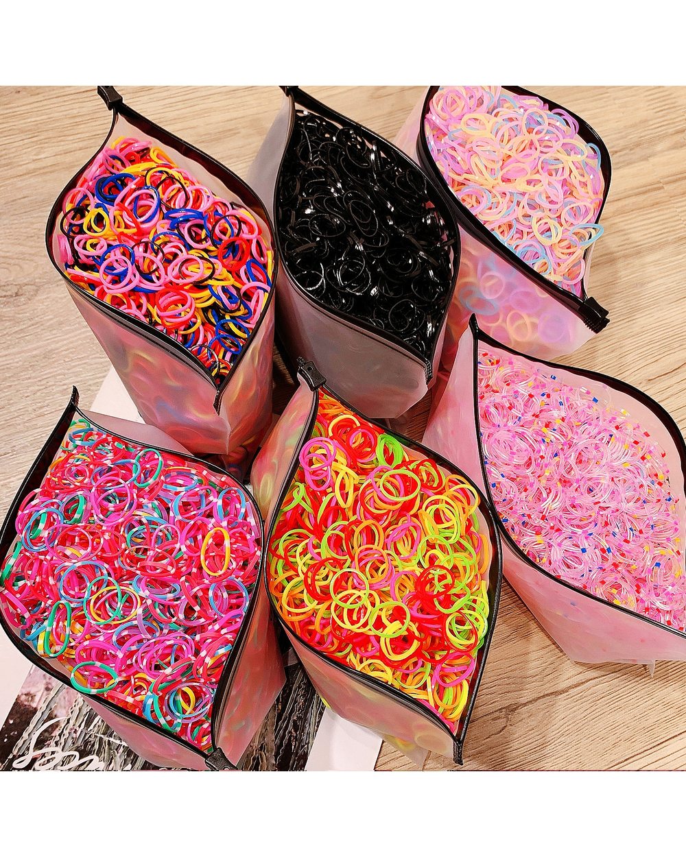 2000Pcs/Pack Colorful Small Disposable Hair Bands Scrunchie Girls Elastic Band Hair Accessories Hair Ties front-1