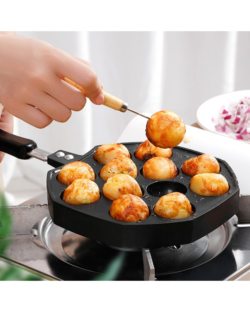 4-cup Fried Egg Pan Non-stick Frying Pan front-4