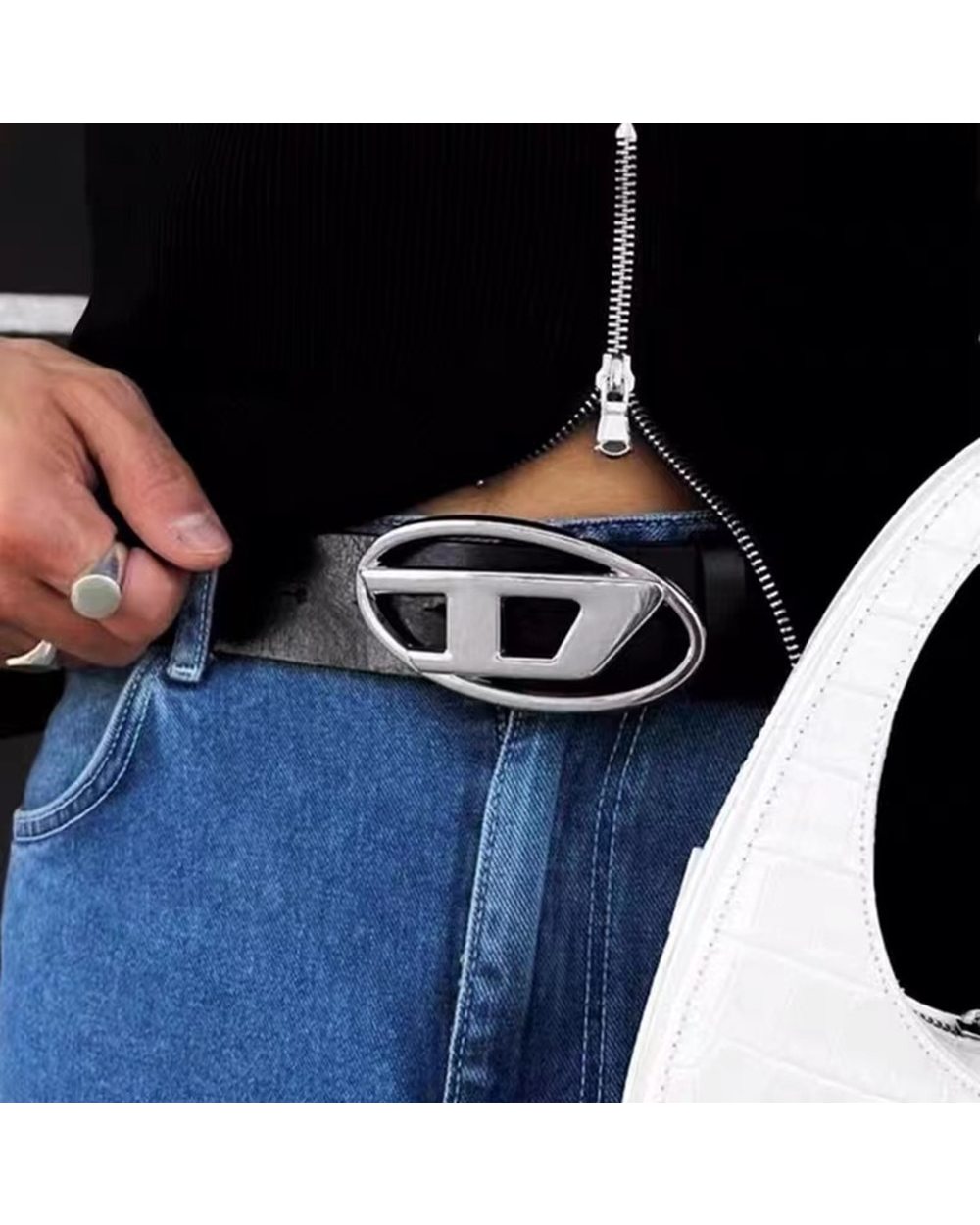 The New Oval Metal Letter Buckle Male And Female Pu Decorative Belt Fashion Luxury Design Personality Versatile Denim B front-0