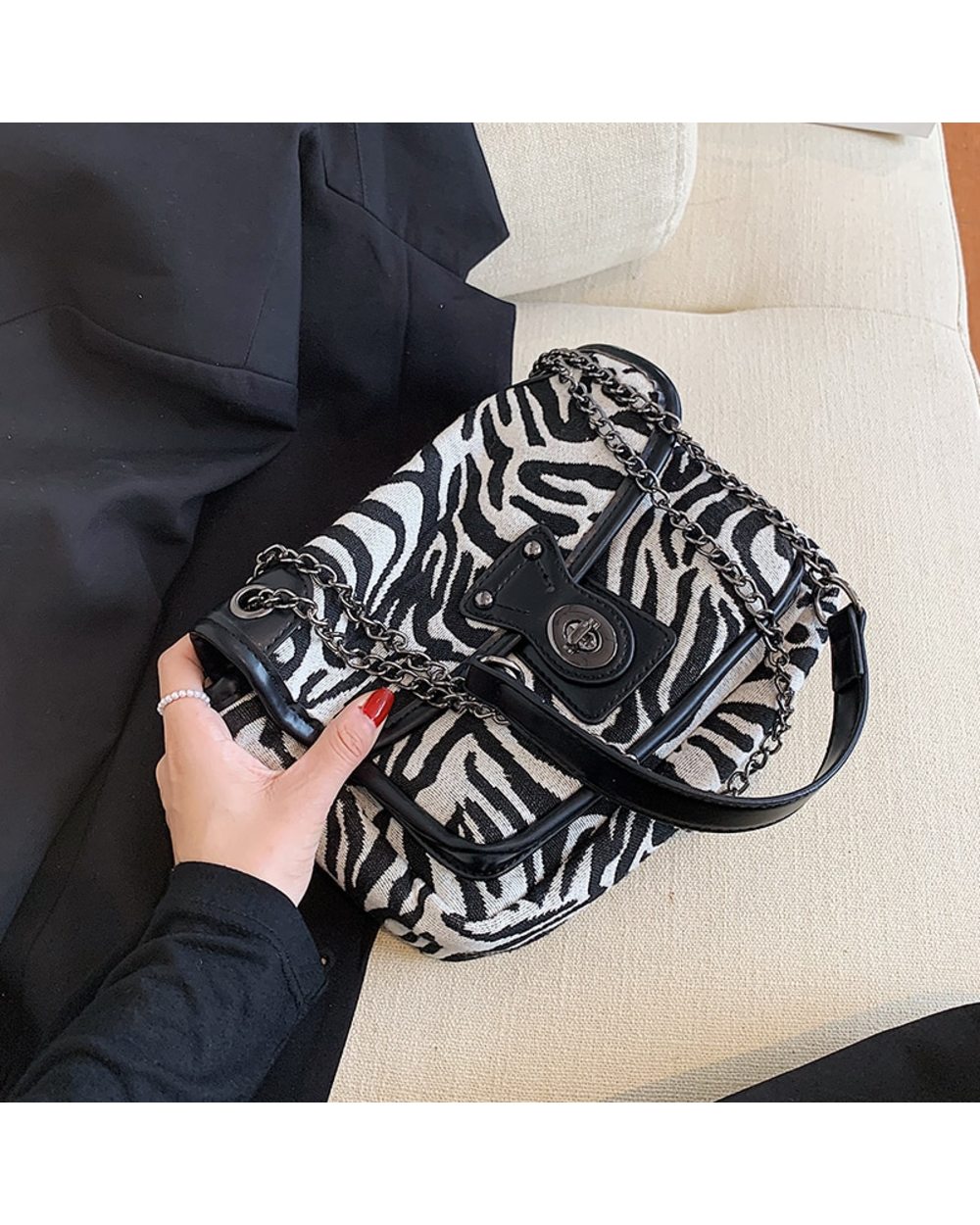 Zebra Pattern Small PU Leather Crossbody Bags front-1
