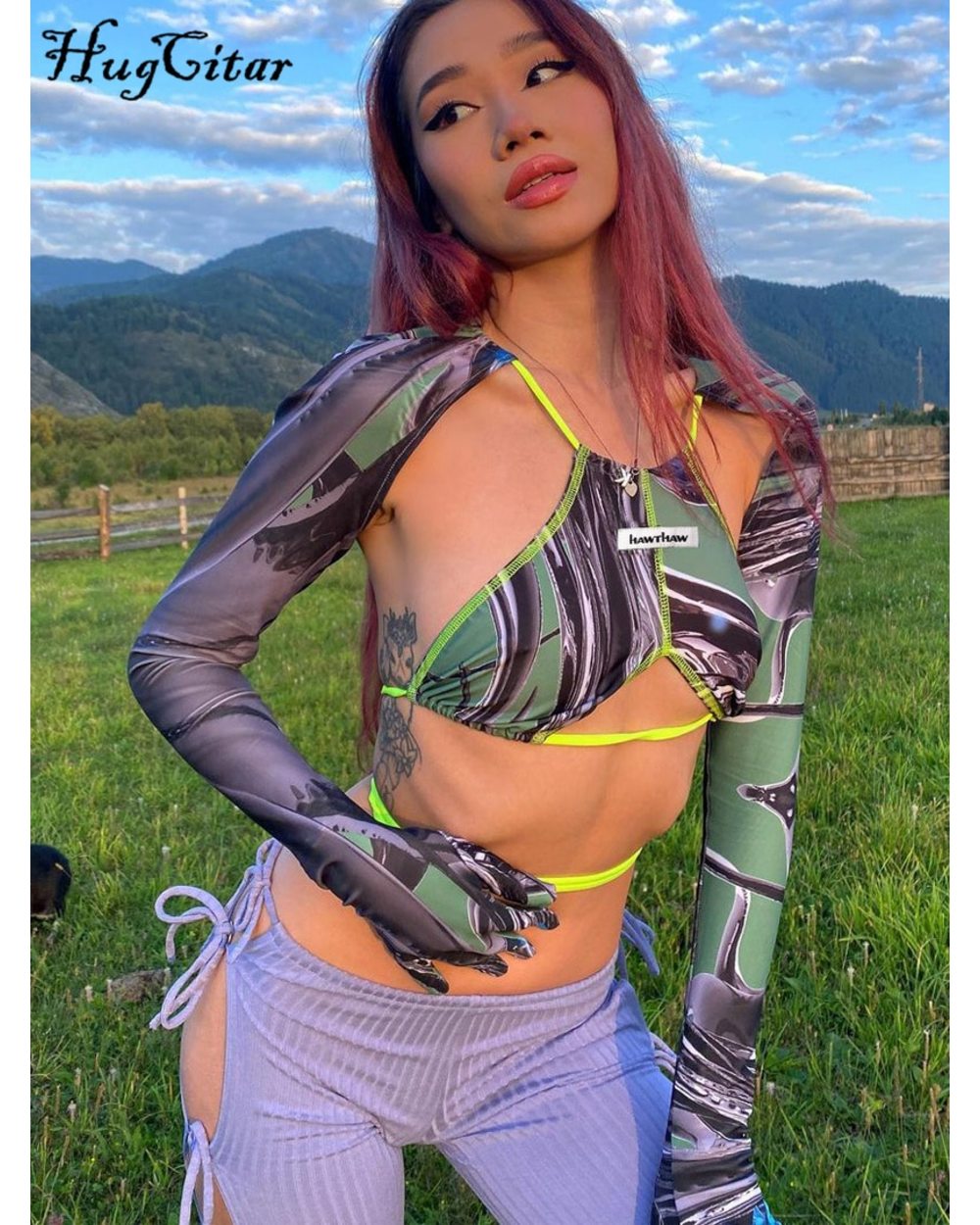 Women's Crop Top Long Sleeve With Gloves 2022 Autumn Streetwear Outfit Fashion Y2K Party Wearing front-3