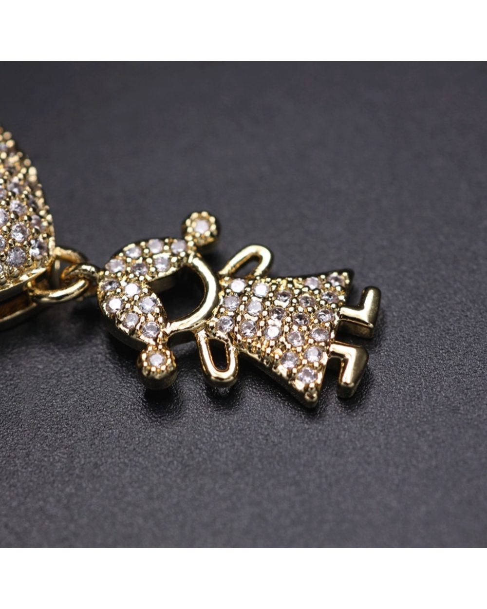 Luxury Heart Boy Girl Pendant Necklace front-2