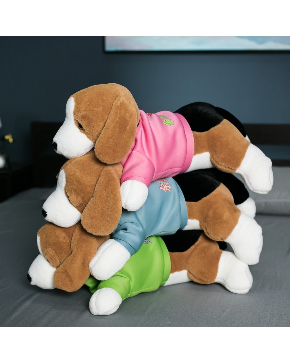 Simulation Dressing Beagles Dog Plush Toy Stuffed Lifelike Animals Beagles Hug Throw Pillow Touch front-3