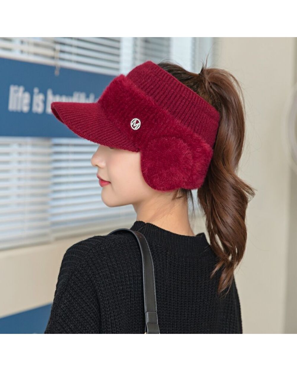 Winter Hats For Women 2022 Fashion M Winter Warm Earflaps Knitted Ponytail Hats Female Autumn Baseball Caps Gorros Viso front-4