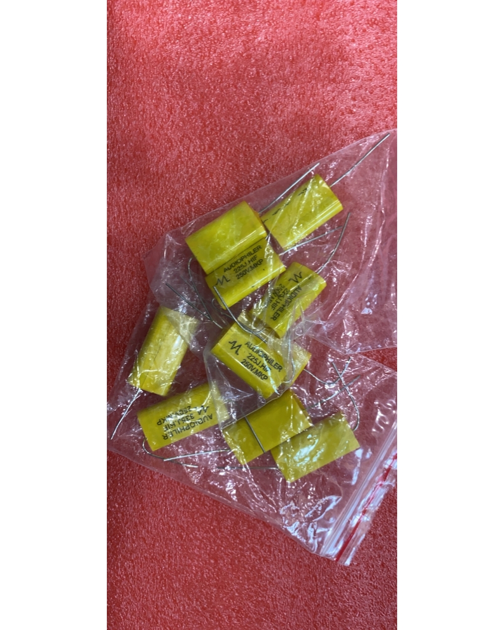 Genuine Axial Electrodeless Capacitor 1Uf1.5 / 2.2 / 3.3 / 4.7 / 6.8 / 10/15/20 / 22Uf250v 10Pcs -1Lot front-0